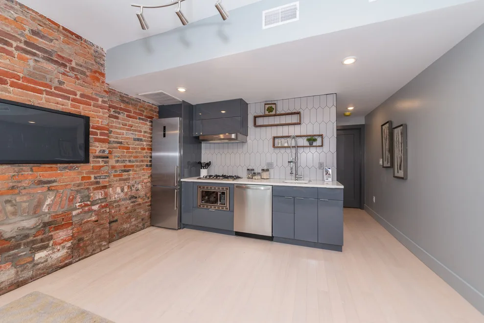 OTR Apartment Transformation by Omg LLC. - Photo 18
