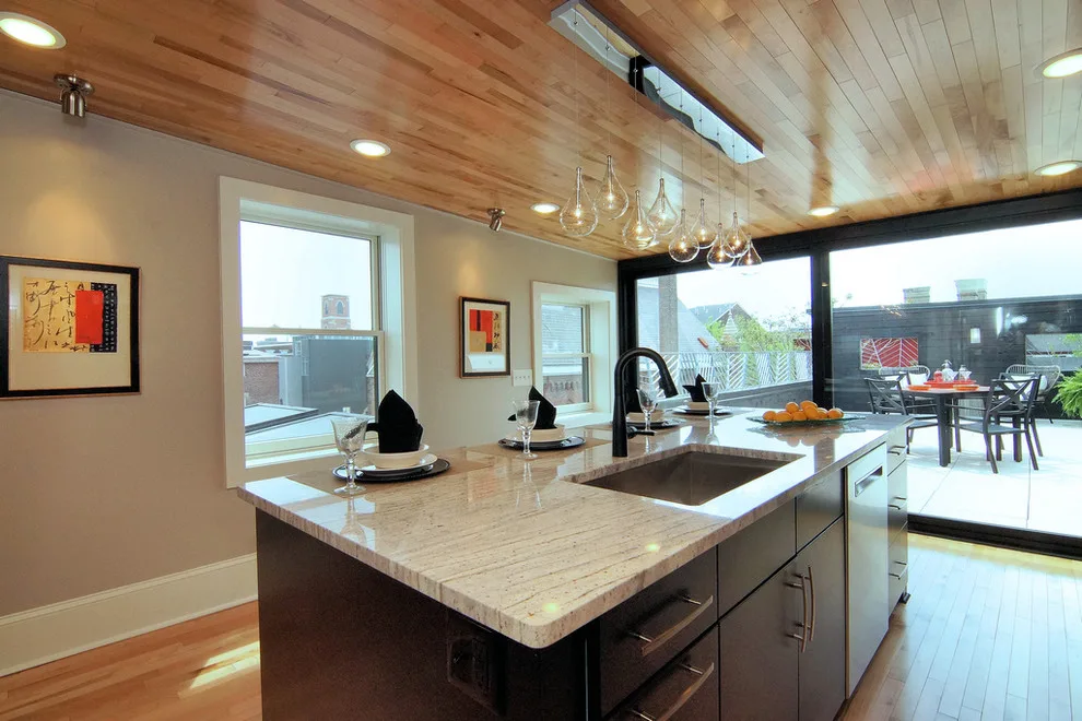 OTR Republic Avenue by Omg LLC. - Photo 12