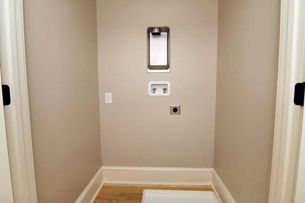 OTR Republic Avenue by Omg LLC. - Photo 14