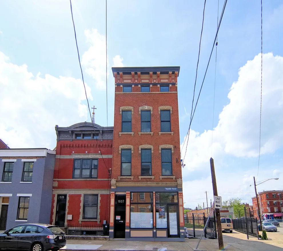 OTR Republic Avenue by Omg LLC. - Photo 20