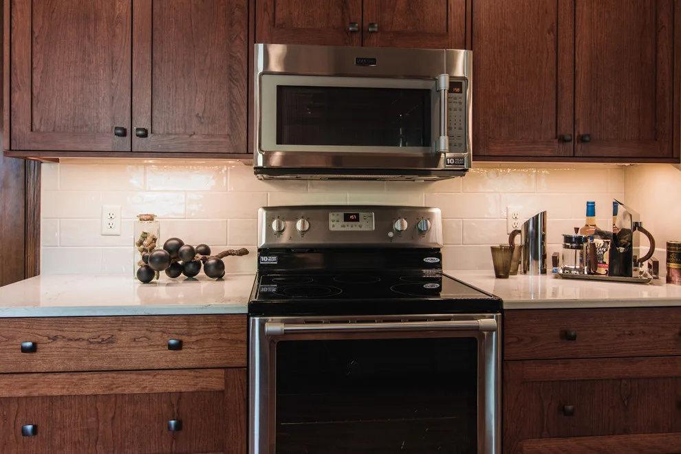 Kitchen Renovations by Willet Construction Inc. - Photo 32
