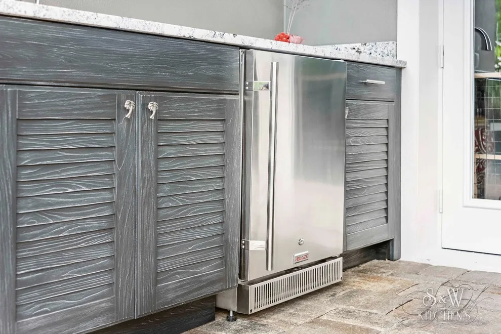 Alfresco Culinary Retreat by Sarah Kraus Bartelson - S&W Kitchens - Photo 3