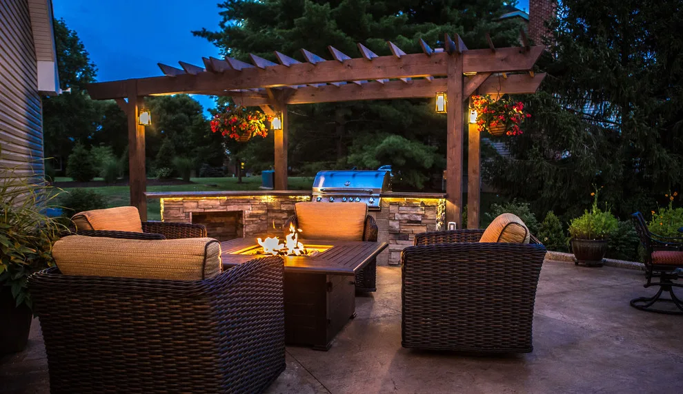 Alfresco Lifestyle by Dana King Design Build Remodeling - Photo 5
