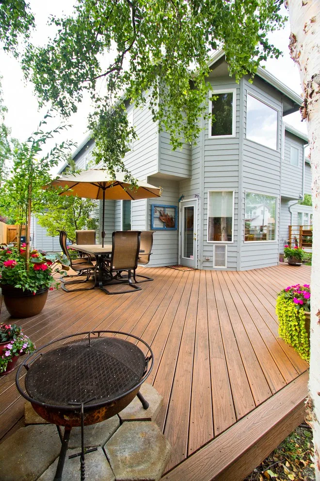 Angled Front and Back Decks for Outdoor Living Spaces by Treeline Construction - Photo 5