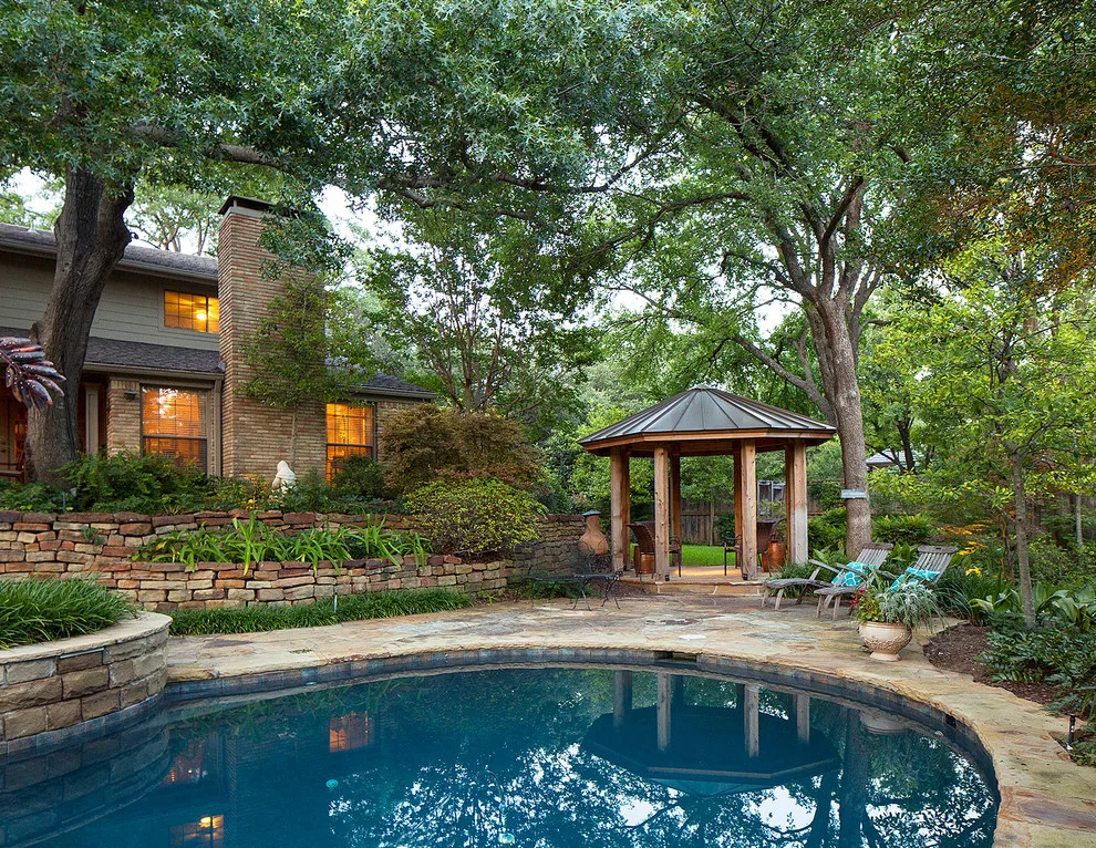 Alfresco Living Areas by Traver Construction, Inc. - Photo 8