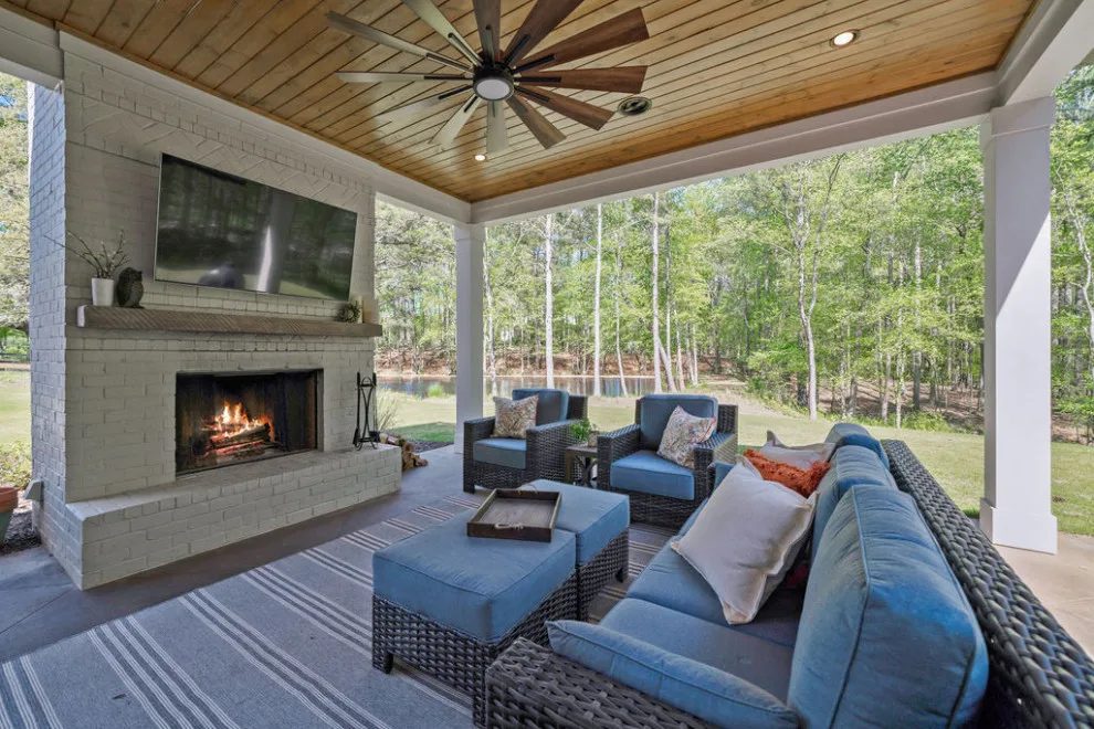 Owens Agricultural Estate by Ecraft LLC. - Photo 2