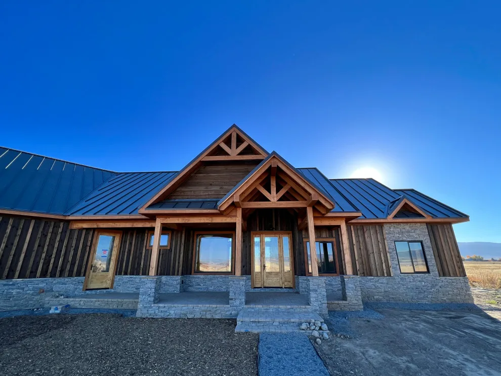 Elevated Timberworks + Custom Construction - Photo 7