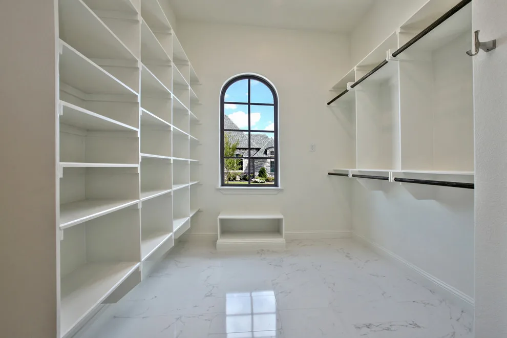 Brick Villa with Paint by Atwood Custom Homes - Photo 19