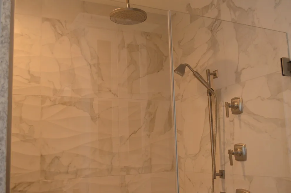 Parkwood Circle Multi-Room Renovation by Alpha Design + Build - Photo 11