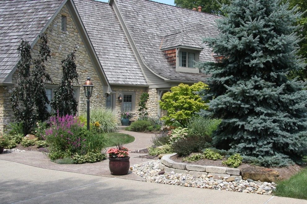 Bruen Residence by Pro Care Horticultural Services - Photo 10