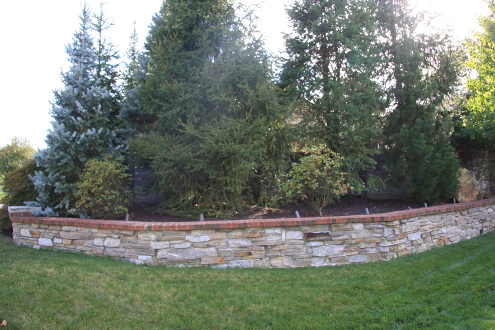 Zellibor Residence by Pro Care Horticultural Services - Photo 54