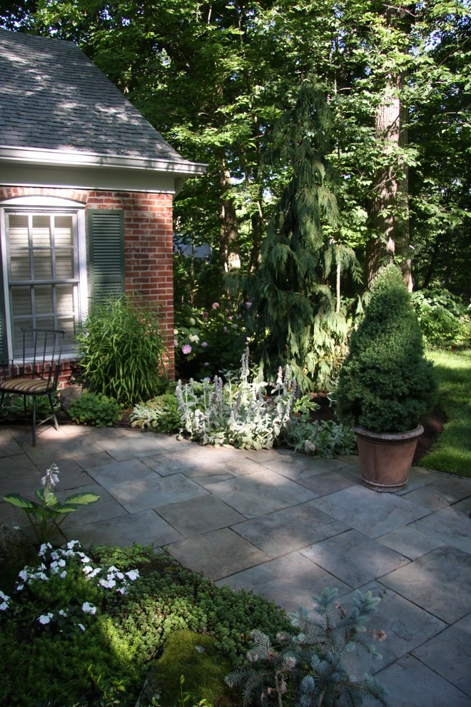 Laikin 3rd Home by Pro Care Horticultural Services - Photo 9