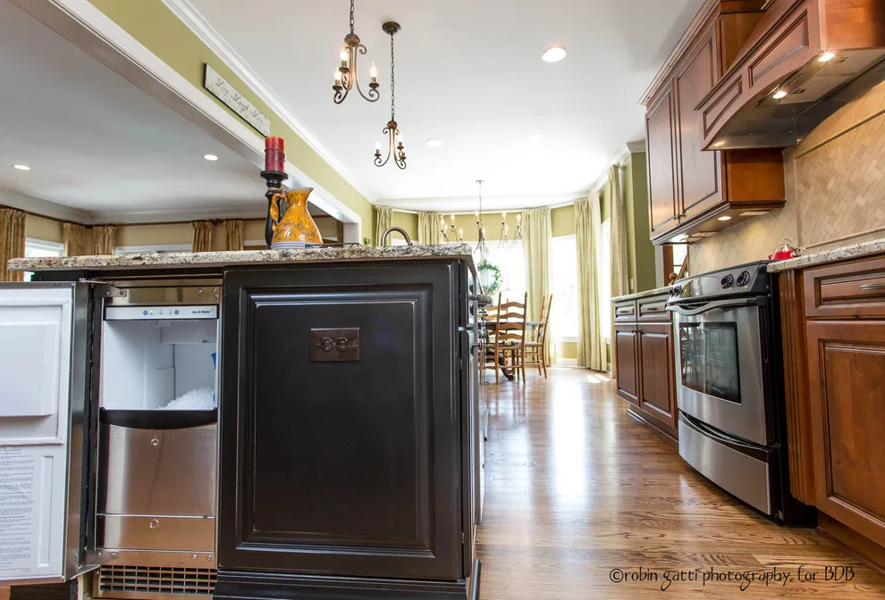 Peake Culinary Space and Storage by Bickley Design Build Services Inc. - Photo 9