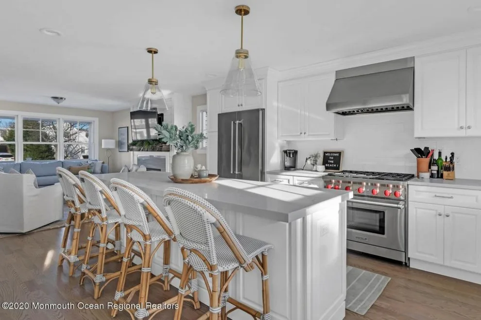 Coastal Cottage on Pennsylvania Avenue by Degnan Design Build + Degnan Design Group - Photo 7