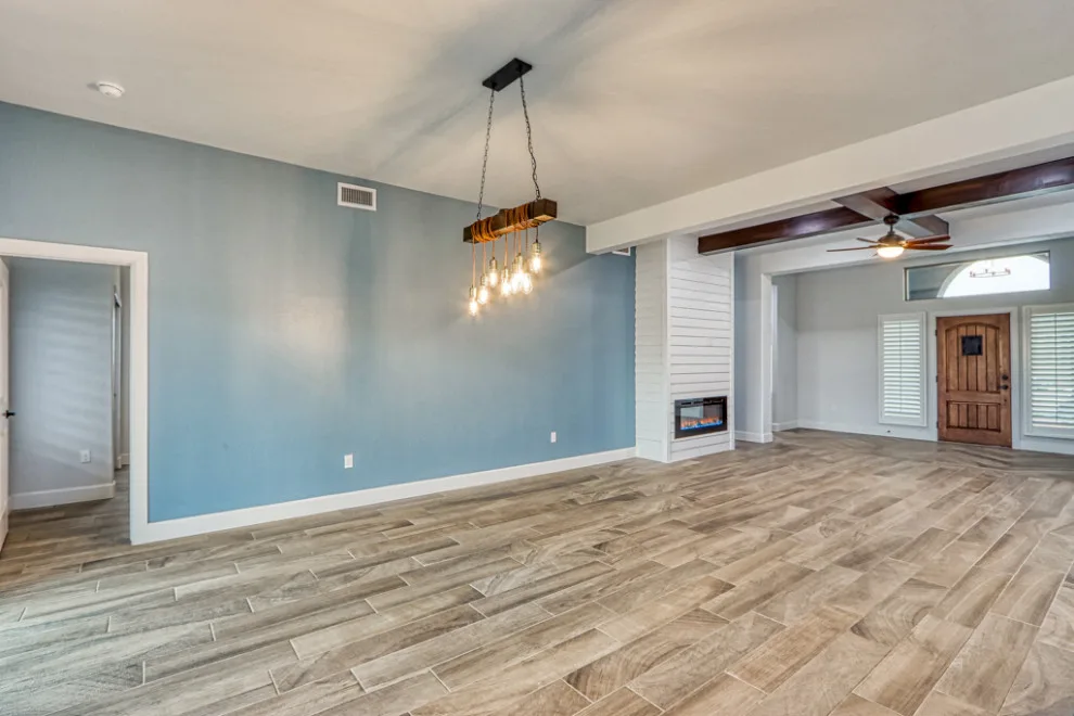 Everest Homes - Photo 6