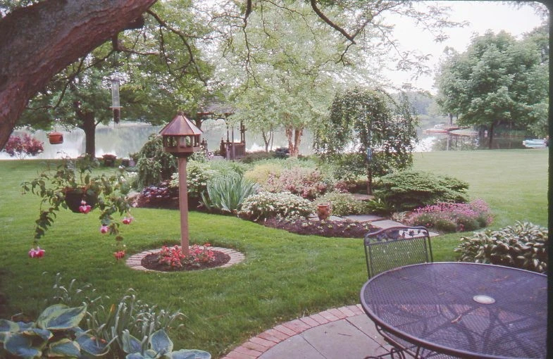 Eikenberry Residence by Pro Care Horticultural Services - Photo 47