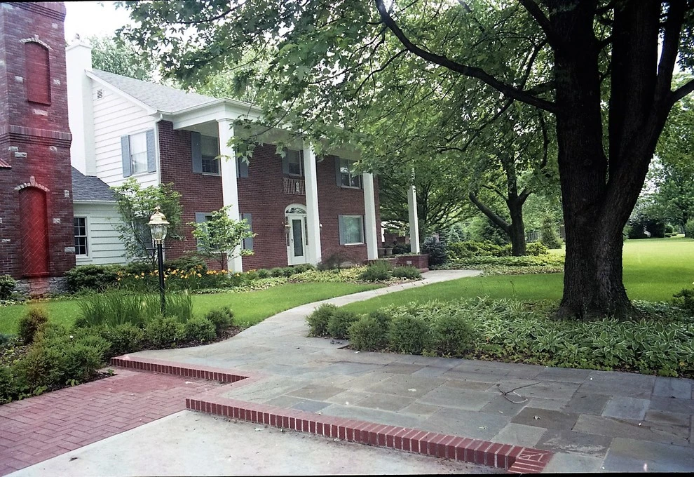 The Keener Residence by Pro Care Horticultural Services - Photo 4