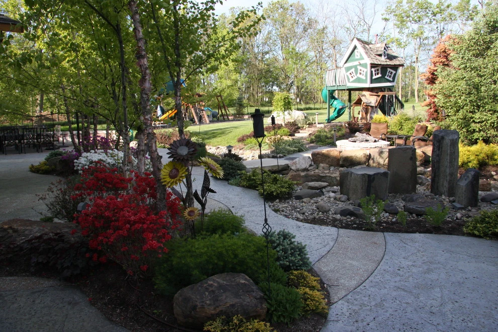 The Kaplan Residence by Pro Care Horticultural Services - Photo 237