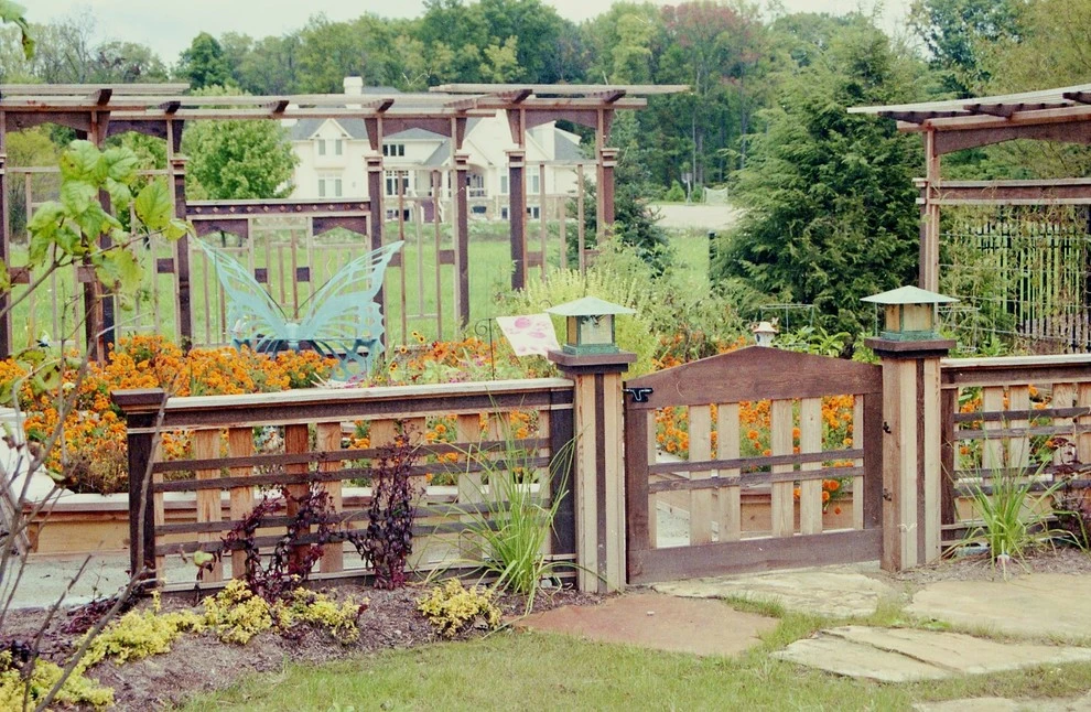 Koslowski Residence by Pro Care Horticultural Services - Photo 115