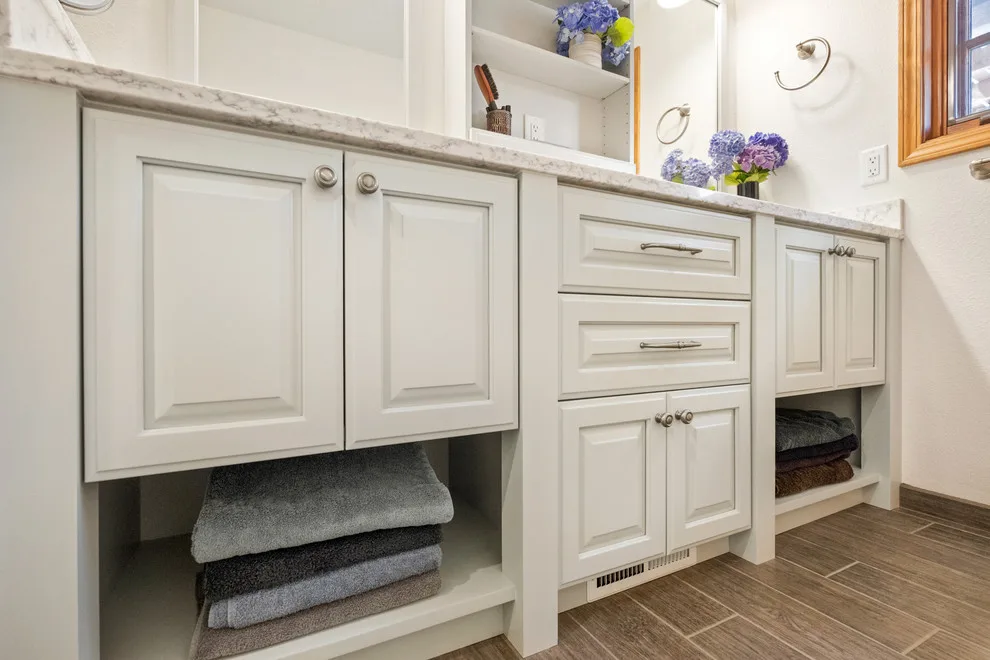 Refined and Elegant | Bathroom by Henderer Design + Build + Remodel - Photo 3