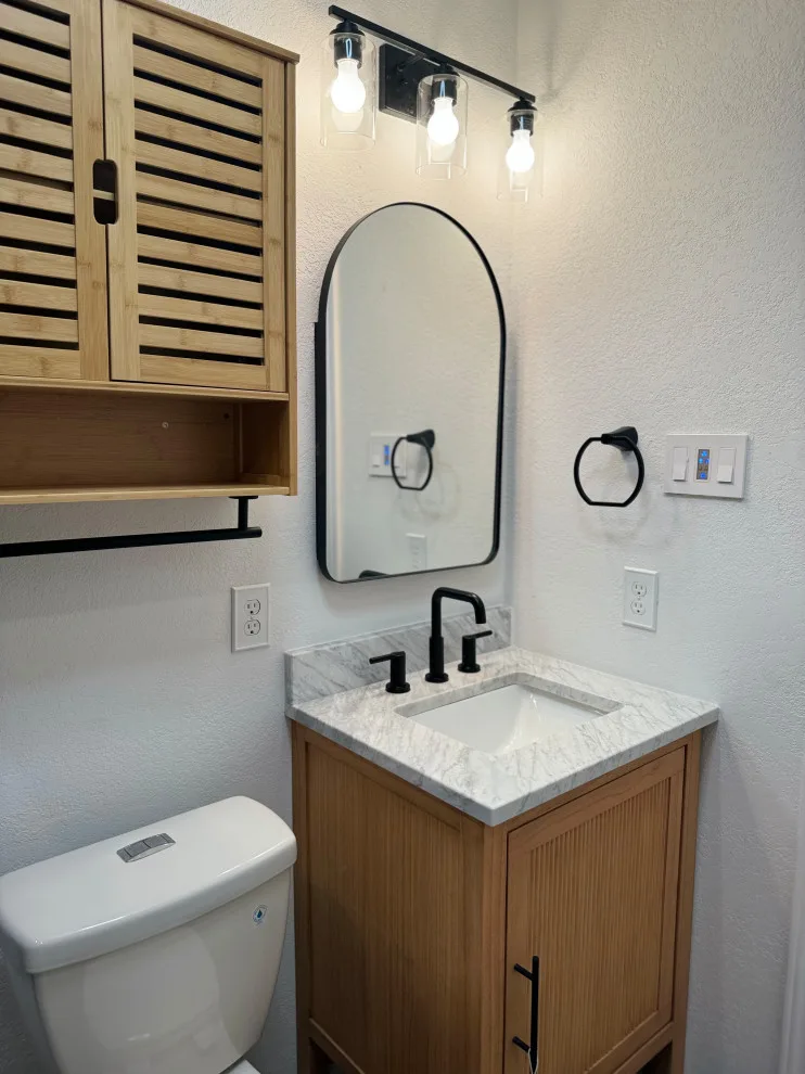 Santos restroom renovation by Lifestyle Remodeling LLC - Photo 3