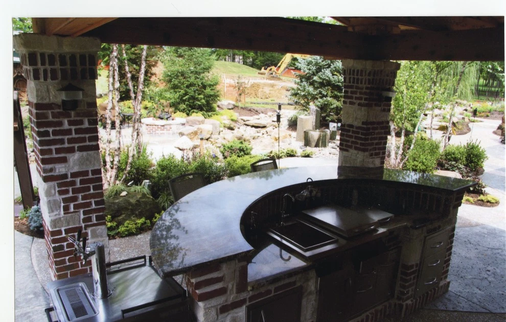 The Kaplan Residence by Pro Care Horticultural Services - Photo 15