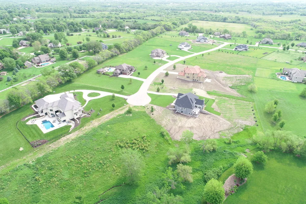 Prairie Glen Project by Dan Quinn Kc - Photo 5