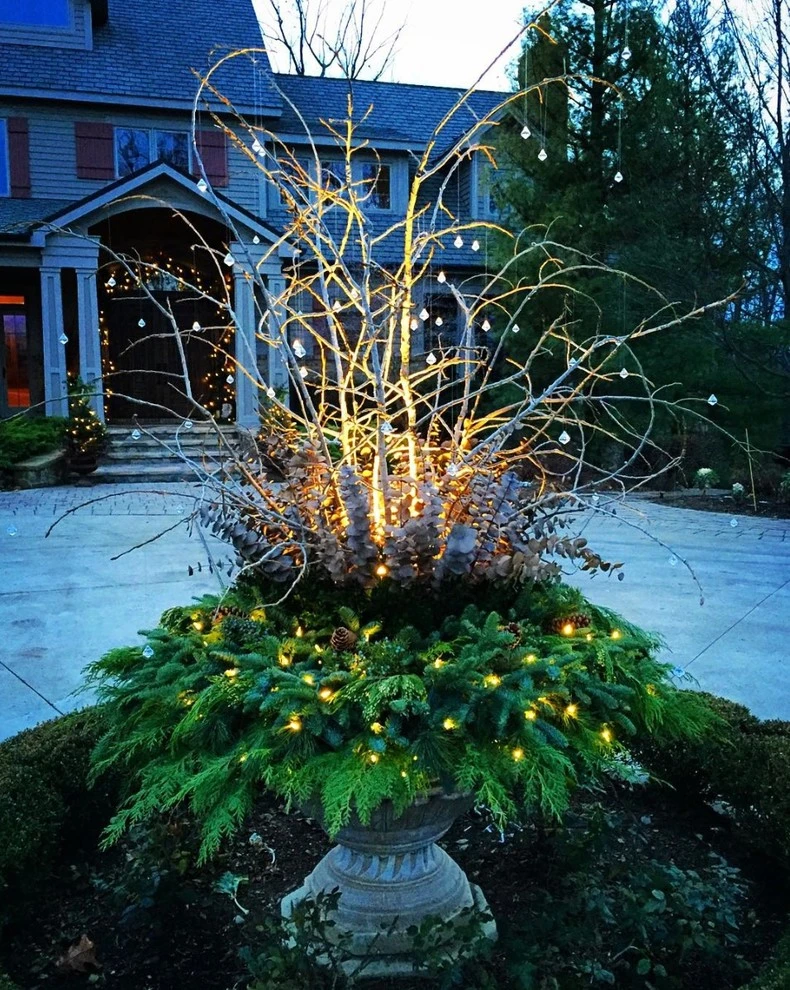 Planters by R.Youngblood & Co. - Photo 18