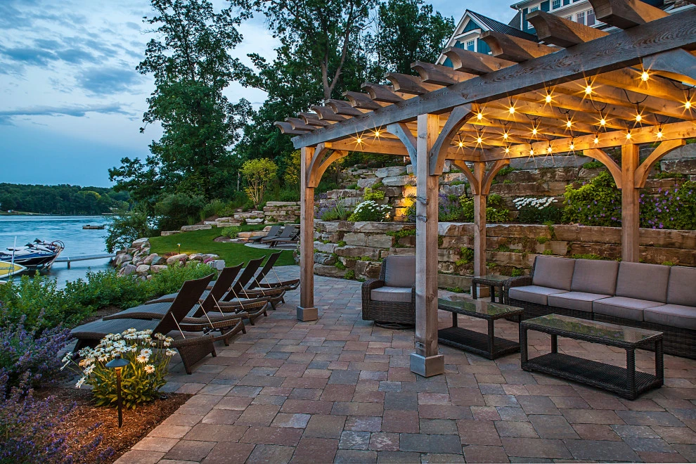 Lake Shore Private Residence by R.Youngblood & Co. - Photo 7