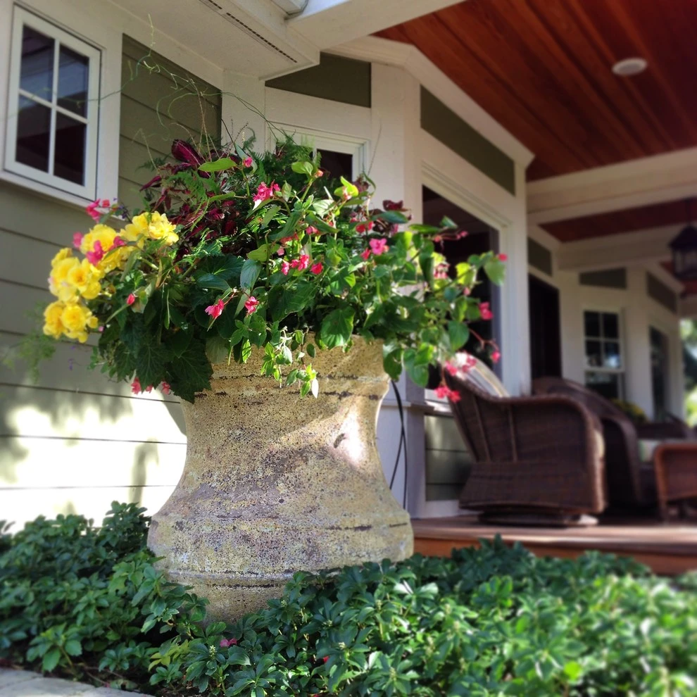 Planters by R.Youngblood & Co. - Photo 16