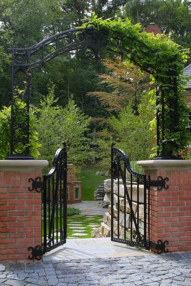 Formal English Garden Estate by R.Youngblood & Co. - Photo 6