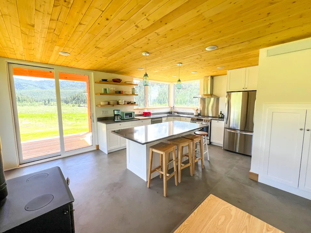 Moose Creek Lodge | Bespoke Mountain Residence by Elevated Timberworks + Custom Construction - Photo 4