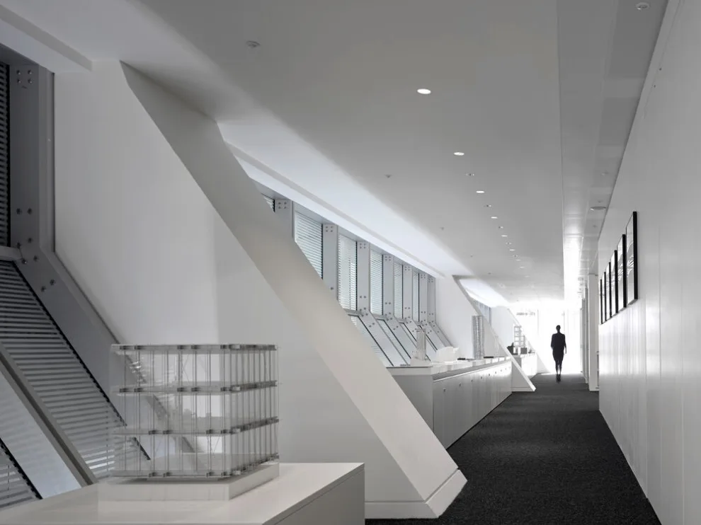 Revamping Workplace Environments by Studio Rodrigo Buelvas - Photo 4