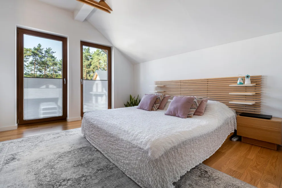 Redmond Avenue Home - Complete Renovation by Bayside Home Improvement LLC - Photo 3