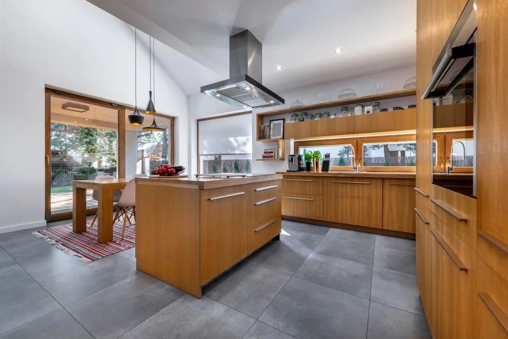 Redmond Avenue Home - Complete Renovation by Bayside Home Improvement LLC - Photo 6