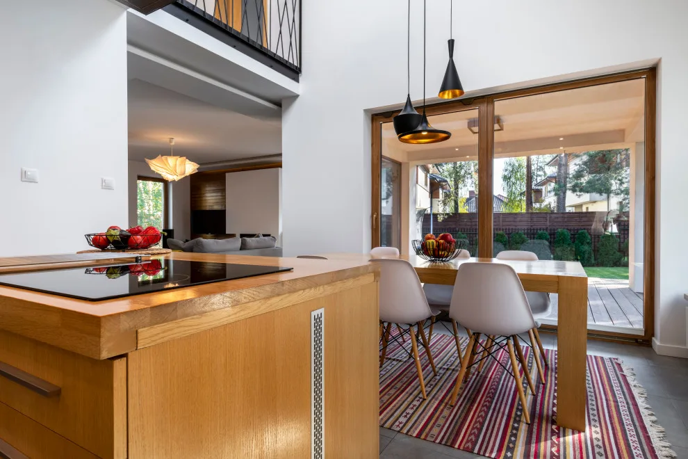 Redmond Avenue Home - Complete Renovation by Bayside Home Improvement LLC - Photo 4