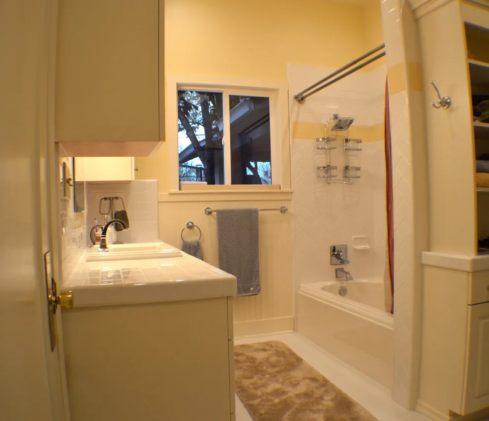 Roberts Restroom by Lawrence Adams Const. & Melindas Interior Designs - Photo 2