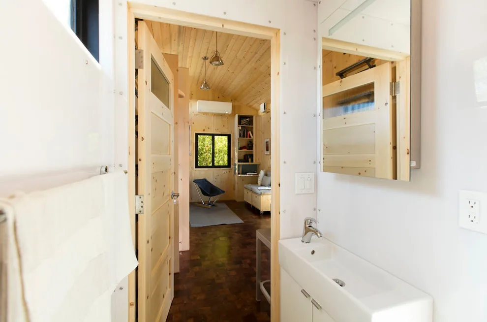 SaltBox Small Home by Extraordinary Structures - Photo 13