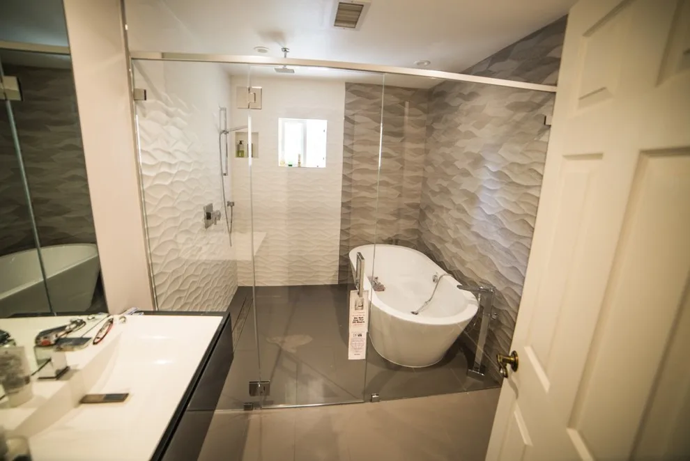 San Jose Contemporary Bathroom by Hamta Partners INC - Photo 3