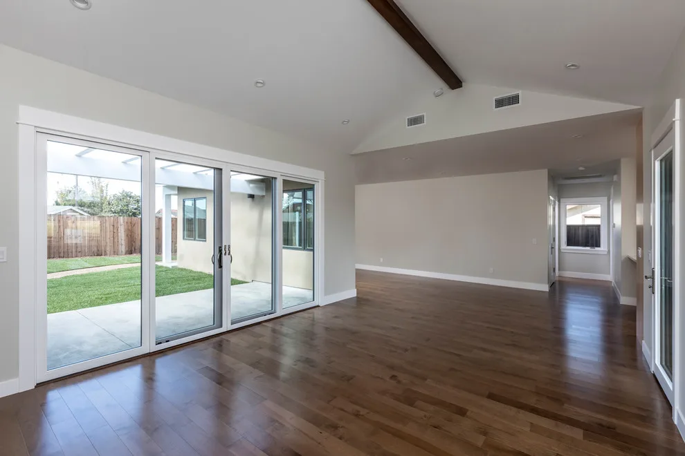 Seal Shore by OCTOBER 5 Fine Home Builders - Photo 12