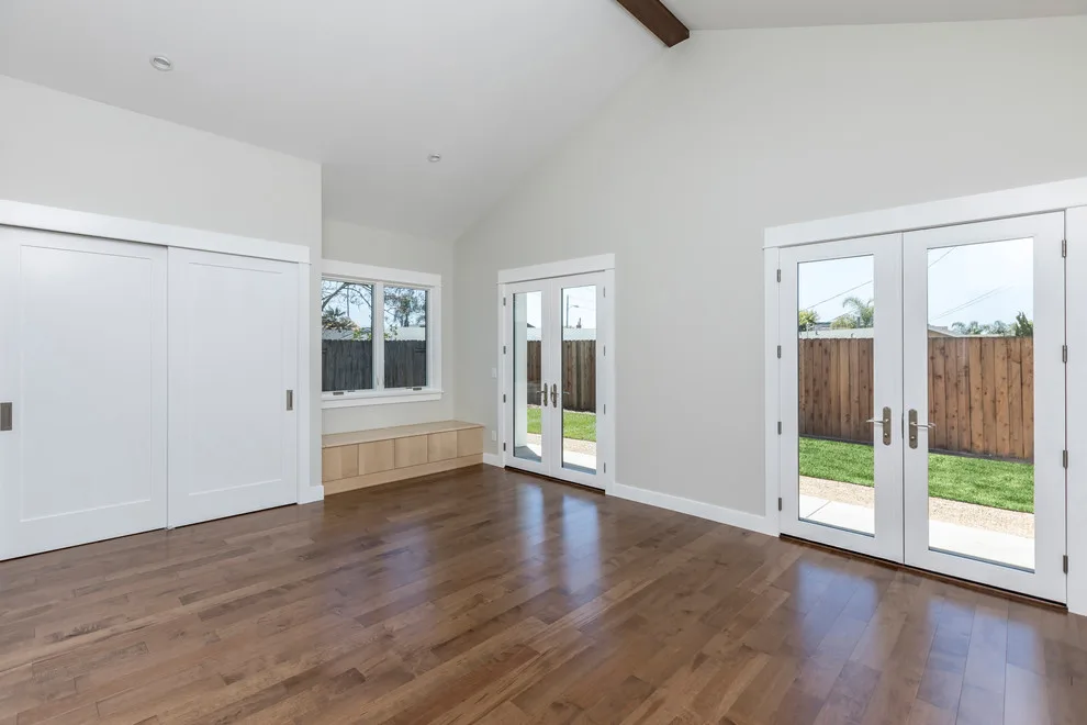 Seal Shore by OCTOBER 5 Fine Home Builders - Photo 15