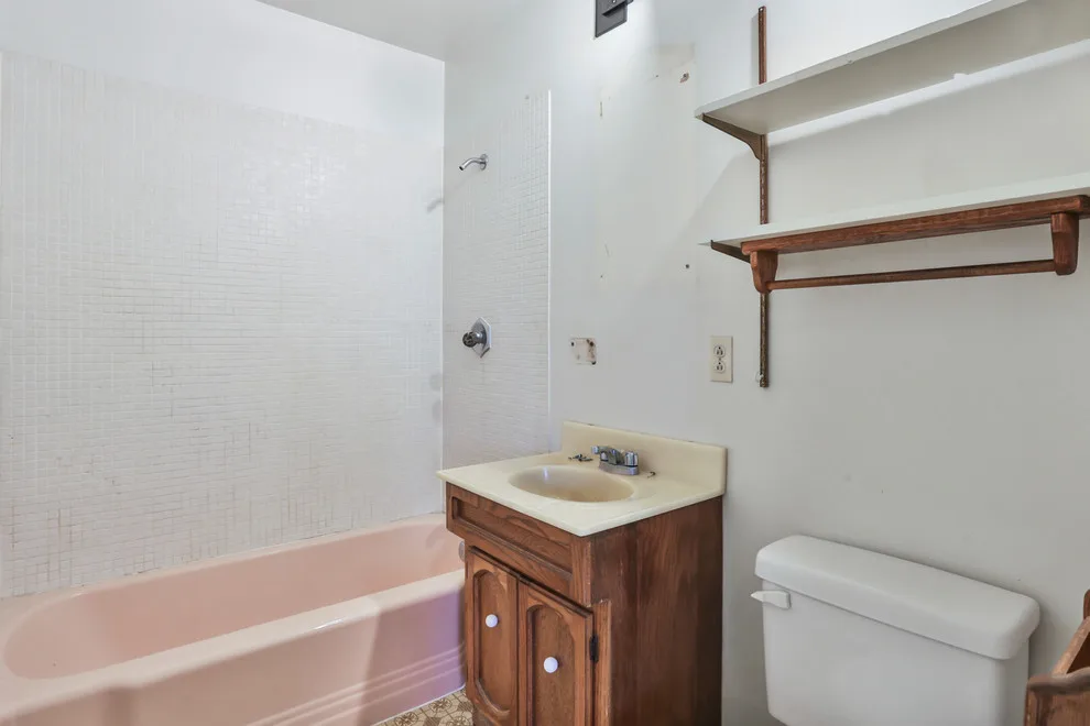 Seal Shore by OCTOBER 5 Fine Home Builders - Photo 10