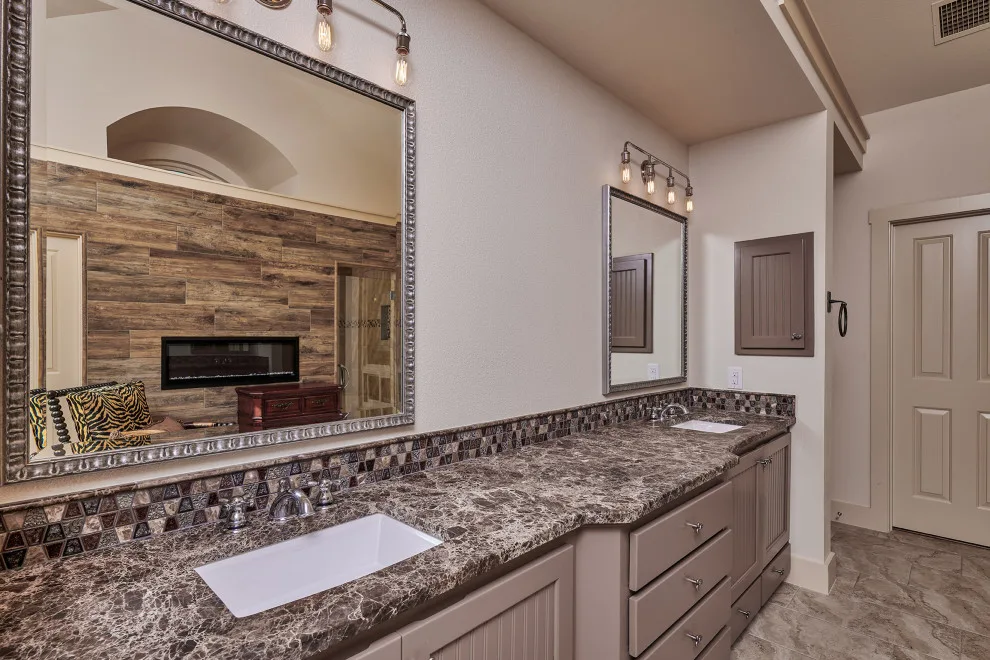 Sendero Ranch Primary Bathroom Renovation by Virtuoso Builders - Photo 2