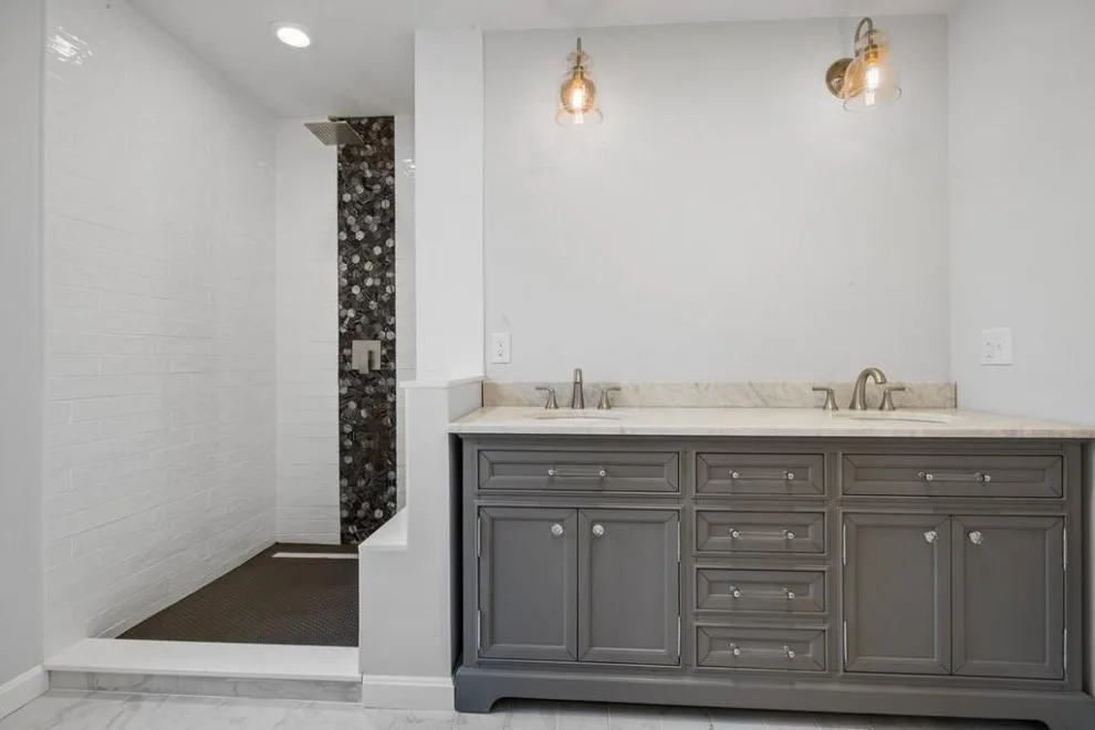 SHEFFIELD HOME by Yusra Design Build - Photo 4