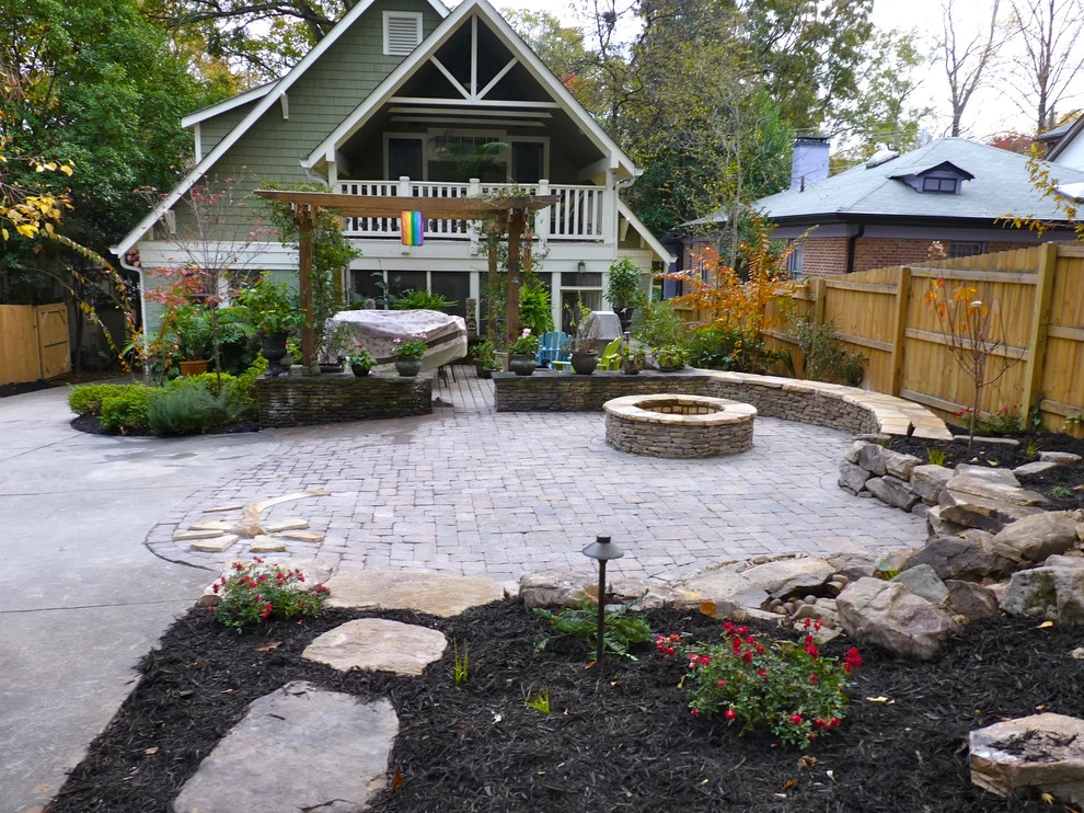Midtown Makeover by Outdoor Makeover & Living Spaces - Photo 2