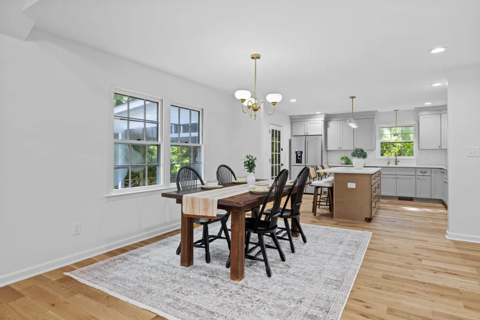 Six Forks Revitalization: Radiant, Cozy, and Sophisticated by Hykal Homes LLC - Photo 2