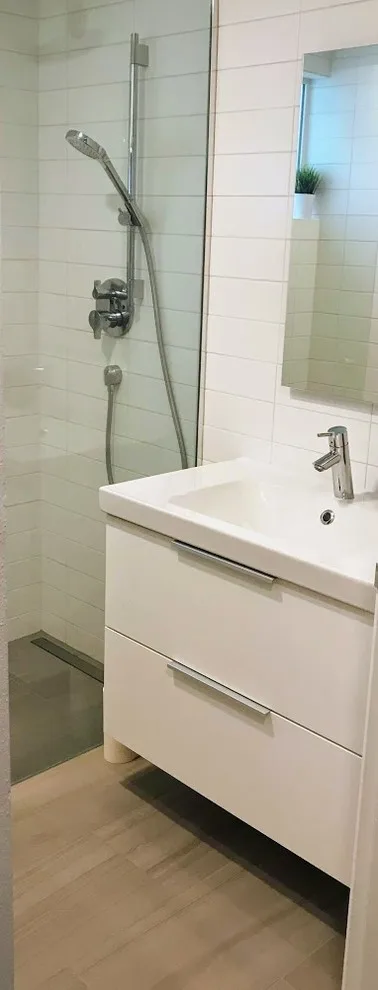 Compact Restroom by Paul Thomas Designs, LLC - Photo 2