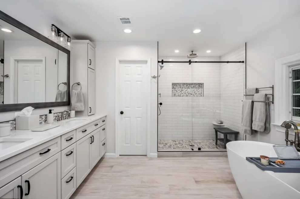 Elegant Colonial in Northern Virginia by Thomas Custom Builders - Photo 38