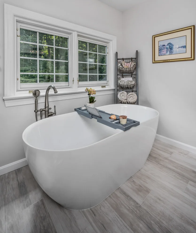 Elegant Colonial in Northern Virginia by Thomas Custom Builders - Photo 3