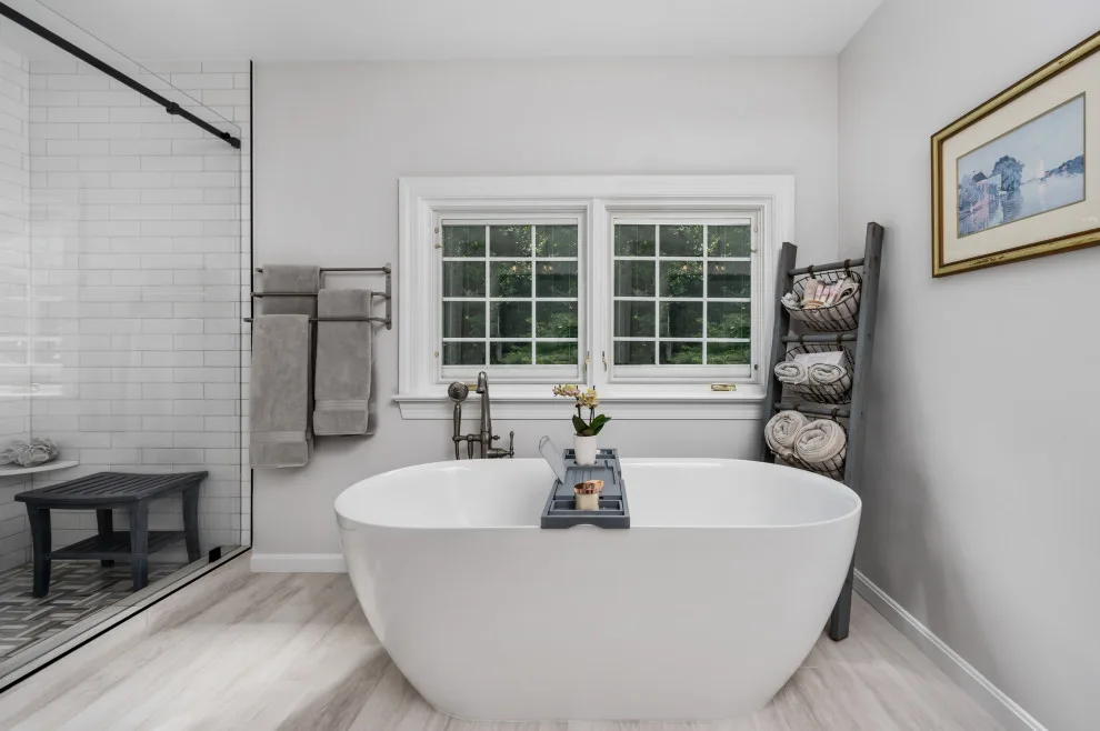 Elegant Colonial in Northern Virginia by Thomas Custom Builders - Photo 16
